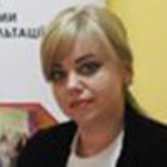Я впевнено веду свою доньку